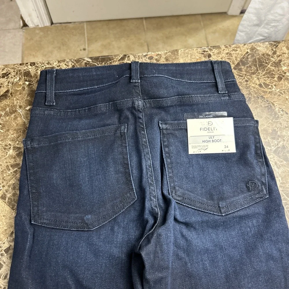 Fidelity Lily High Boot Jeans 24x32 Blue Denim - Picture 3 of 11